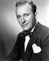 bing-crosby-with-short-length-hairstyle-from-the-1940s.jpg