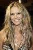 $elle-macpherson-pink-hair.jpg