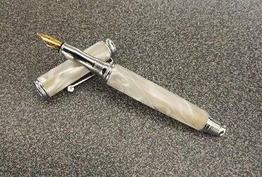 Fountain Pen .jpg