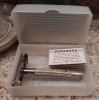 $Gillette 1954 Z1 Date Code Super Speed Flare Tip in Kordite Soap Container Unvented with Razor B.jp