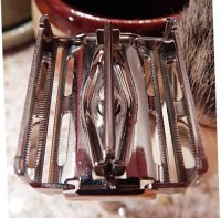 Gillette Early 1947 Super Speed with Ranger Tech Blade Tray and Non-Stepped Guide bar.JPG