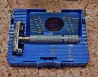 Gillette 1952 X4 Super Speed and Black Tip 1951 Style Case Opened Close View.JPG