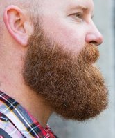Designing a neck line for your full beard