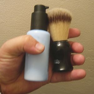 Men-U cream and synthetic brush