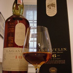 Lagavulin 16