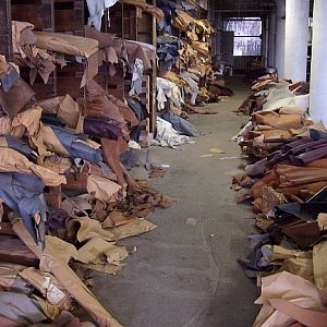leather_in_factory_1