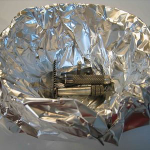 Bulldog - Baking Soda/Aluminum Foil Trick ...