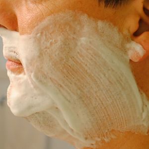 face_lather