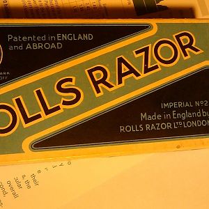 Rolls Razor