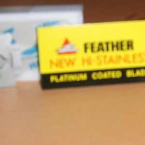 Feather DE Razor Blade
