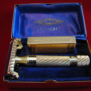 1930s Gillette Aristocrat