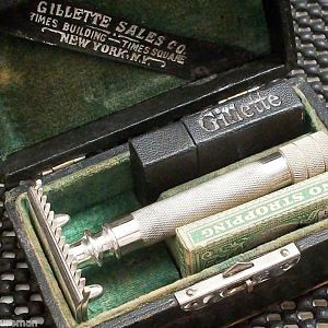 Gillette 1905 Double Ring