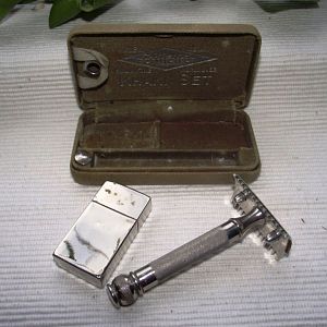 Gillette 1918 Khaki Set