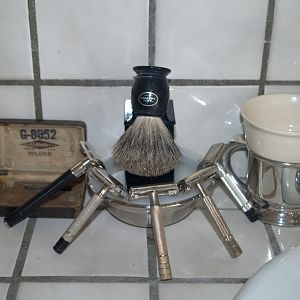 The Brush, Razors, and a Puckin' Soap