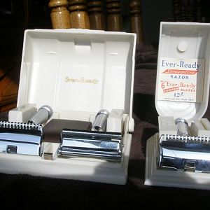 Ever Ready Streamline Razor Set