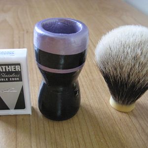 Soft Wood Purple Brush