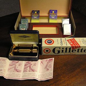 nos 1946-1947 aristocrat gift set