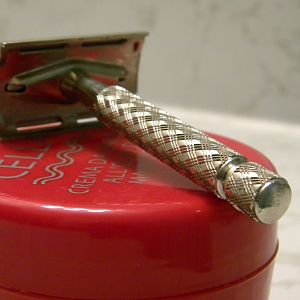 gillette tech 2 small