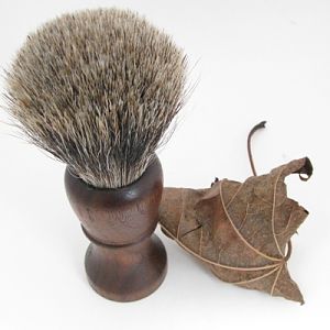 Benton Clay Canada/UK LE Brush Badger/Walnut
