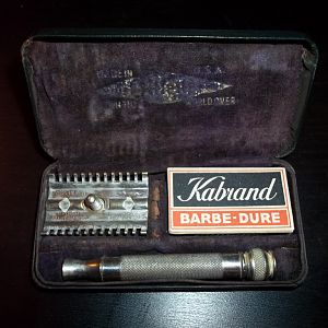 A french Gillette Goodwill Set