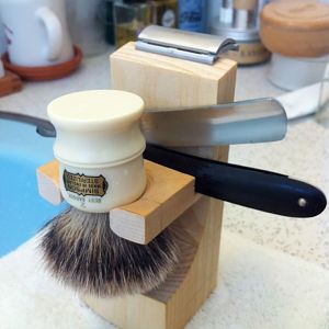 Shave Stand Front