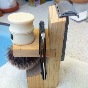 Shave Stand Side