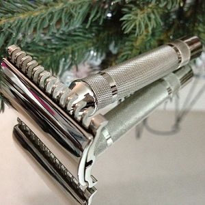 1930's New Comb Rhodium