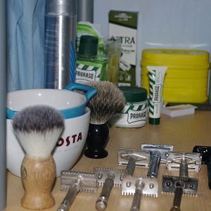 shave den