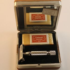 NOS 1950 gillette executive