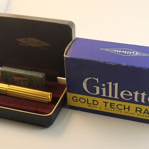 NOS 1940's gold fat hadle tech