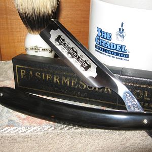 Wacker Razors - The Barber's Bride