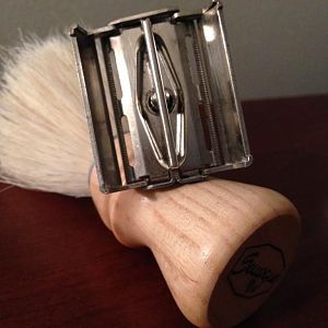 popup shave kit