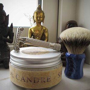 SOTD-Oldest razor