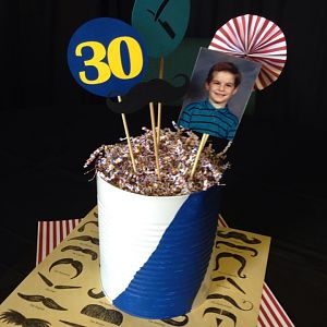30thParty centerpiece