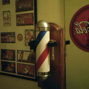 My Barberpole Stand/Blade bank