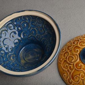 Custom lidded bowl