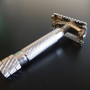 Gillette Aristocrat Open Comb