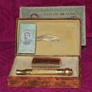 1921-28 British Gillette Mayfair Deluxe Set