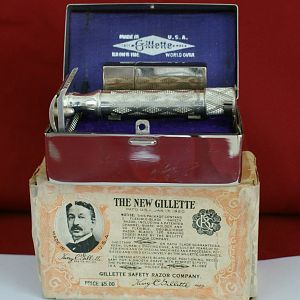 1922 Silver Bostonian Cased Set