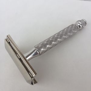 gillette knurl 3