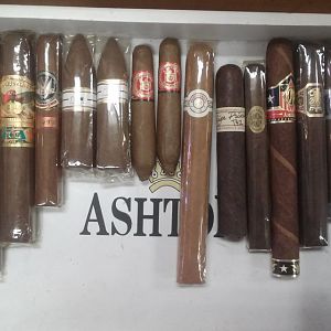 30 Auction Cigars