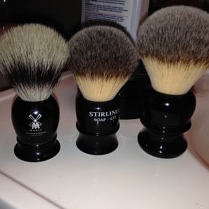 Synthetic brushes