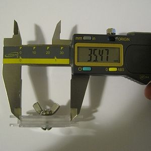 DE Razor Blade Recessed Length Measurements