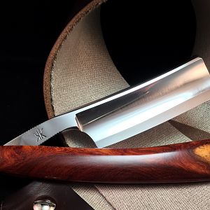 8/8 Koraat Square Point Full Hollow with custom Amboyna scales