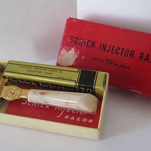 Early 1946 G-1 Boxed Set