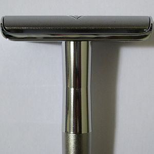 Bevel - Front View - Medium Close-Up without Blade