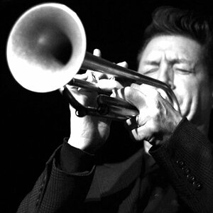 Bobby Glasser trumpet pic.jpg