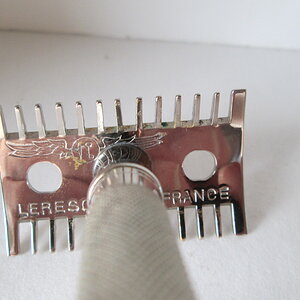 Vintage Open Comb Razor