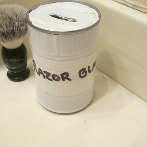 Make Safe Razor Blade Holder