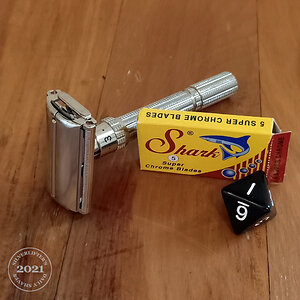 1964 Gillette Slim + Shark Super Chrome (1)